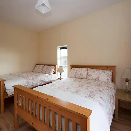 Holiday home 4 Bed In Oc-ii15582